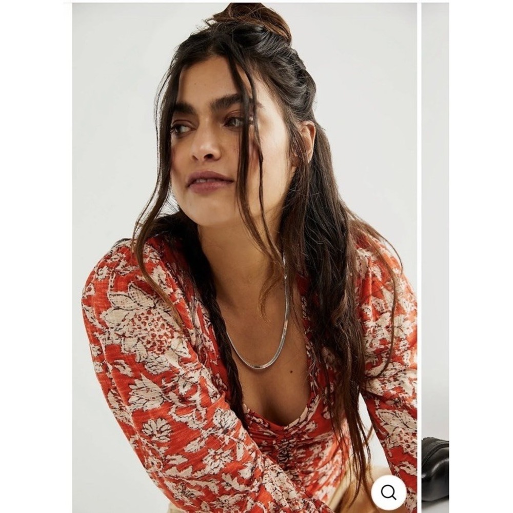 Free People Say The Word Floral Print Ruby Red Ruched Top Long Sleeve Blouse M - Picture 2 of 12